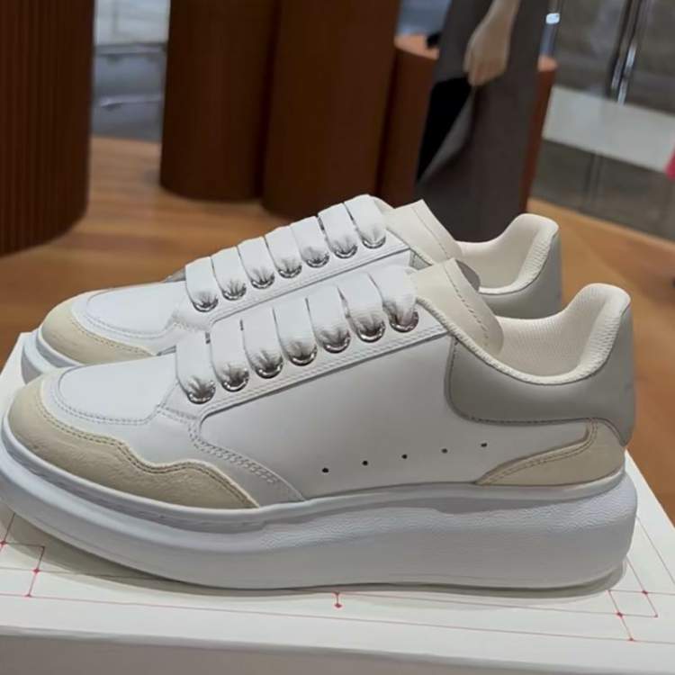Picture of Alexander McQueen Shoes _SKUAlexanderMcQueensz35-4503mnw11102